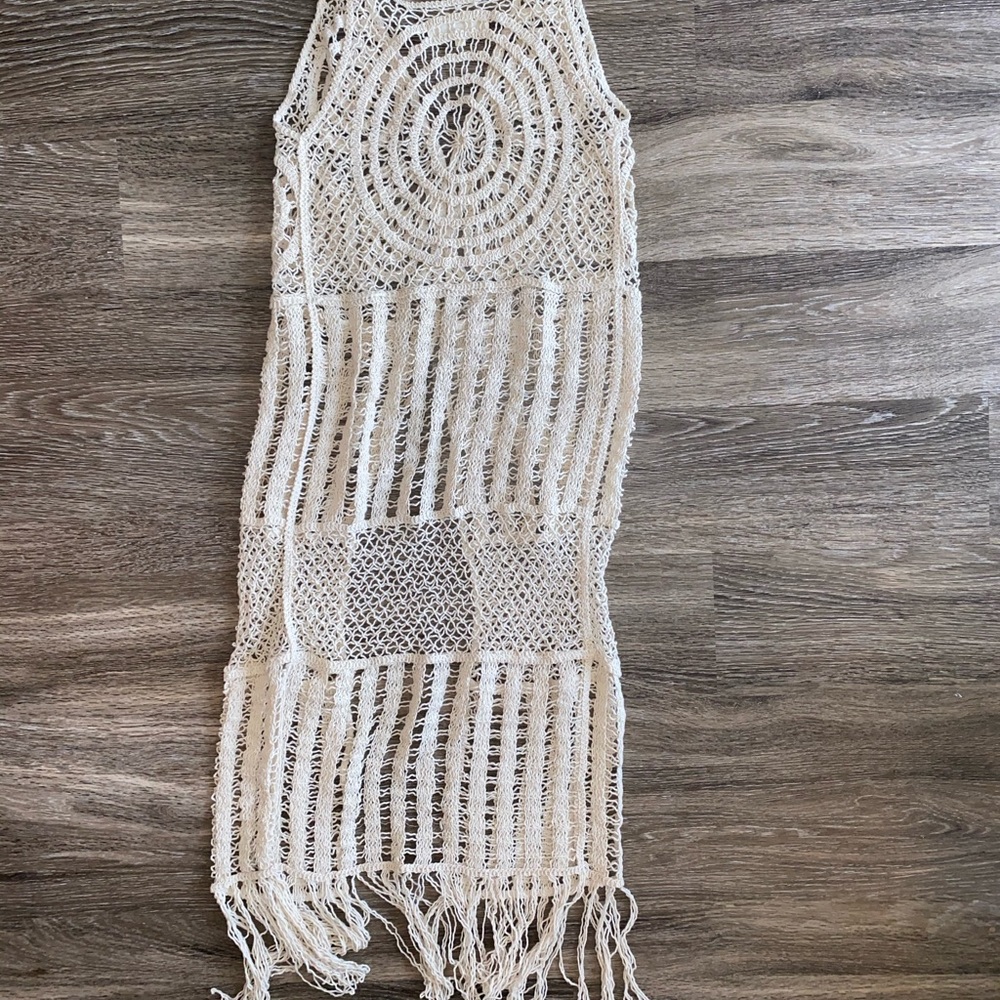 Vest - Picture 3 of 3